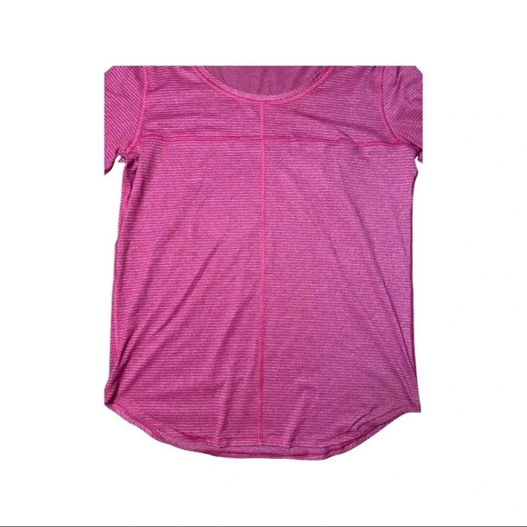 Lululemon Run Away Tee in Heathered Bumble Berry - Picture 5 of 5